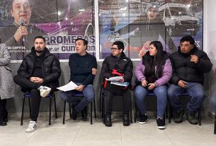 ablo Grasso reunido con vecinos por la falta de servicios en Chimen Aike